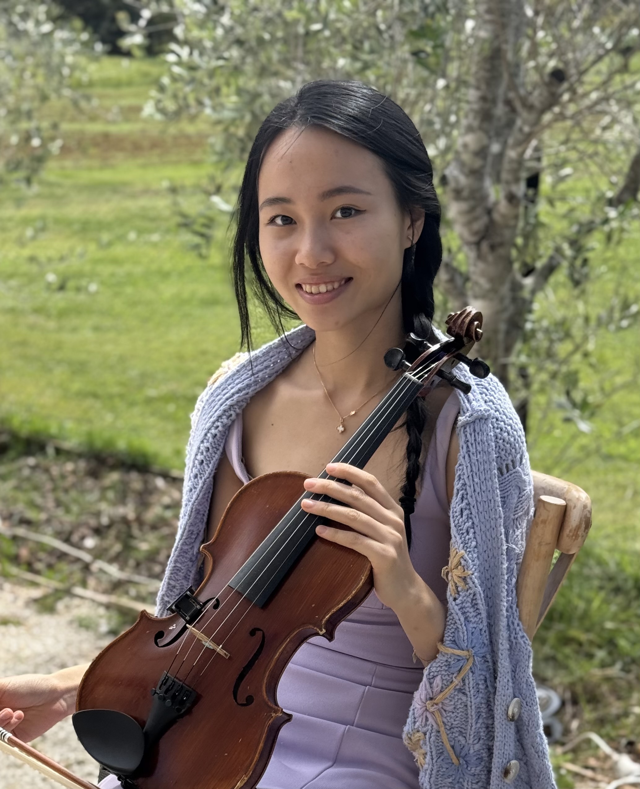 Violin teacher Vanessa, an Octavia user, discussing her private teaching studio and studio administration.