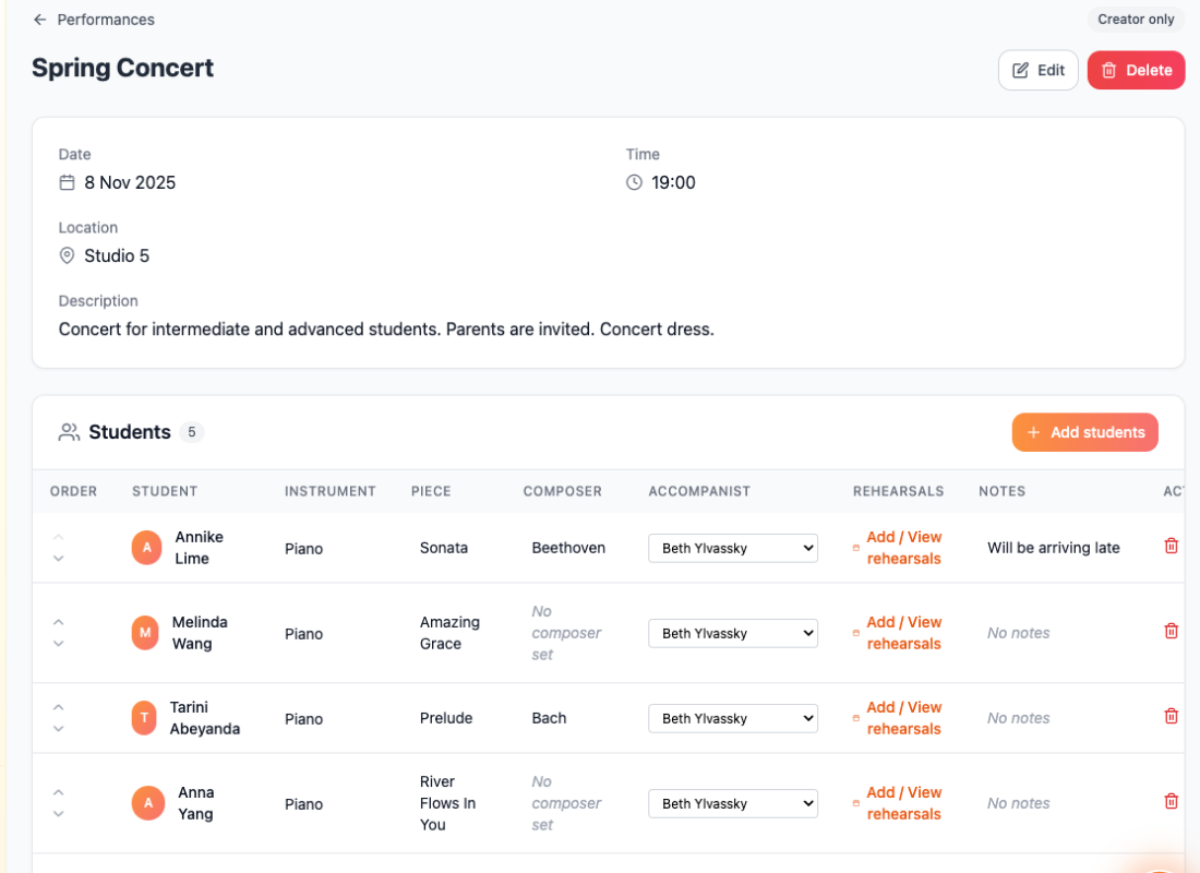 News and communication screenshots